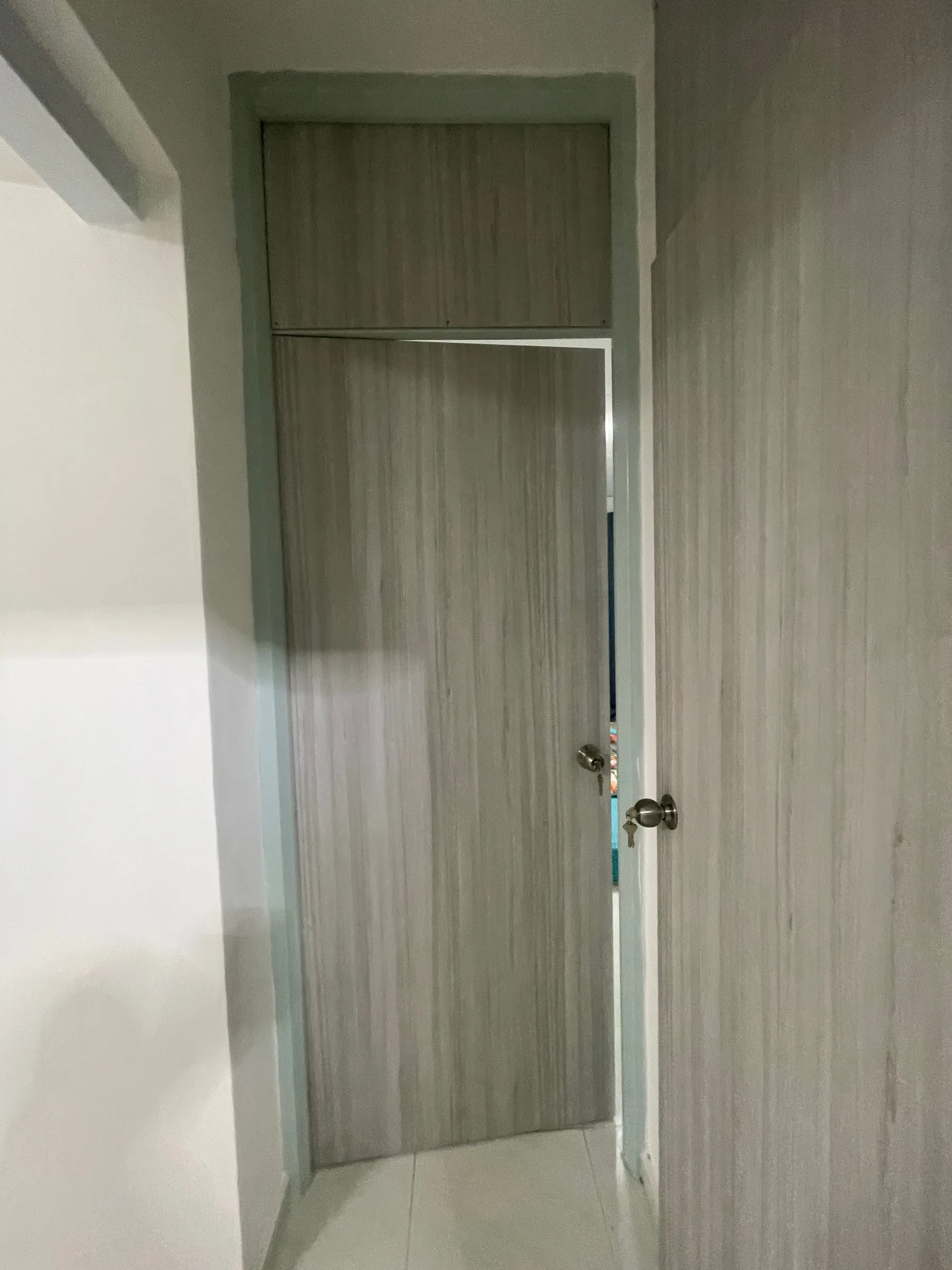 Before: Door frames · Pasir Ris 486
